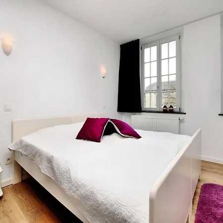 Countryside Escape For 9 Ferienhaus