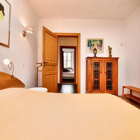 Countryside Escape For 9