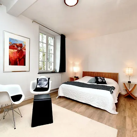 Countryside Escape For 9 Ferienhaus